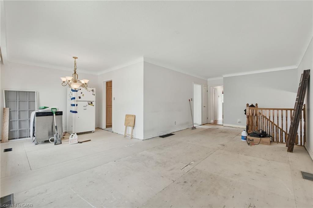 591 Bridle Wood Property Photo 10