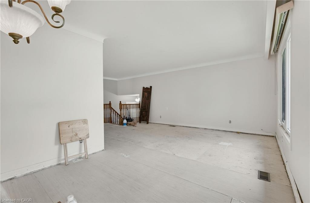 591 Bridle Wood Property Photo 12