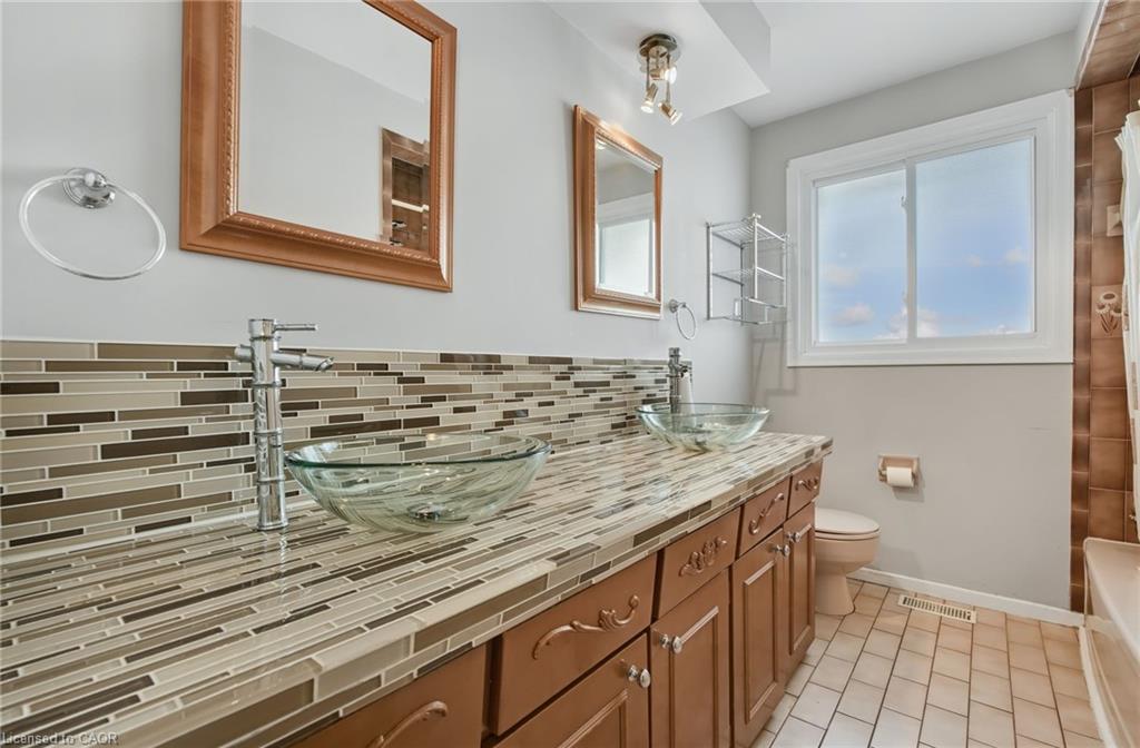 591 Bridle Wood Property Photo 18