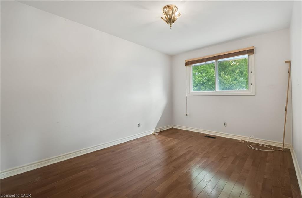 591 Bridle Wood Property Photo 22