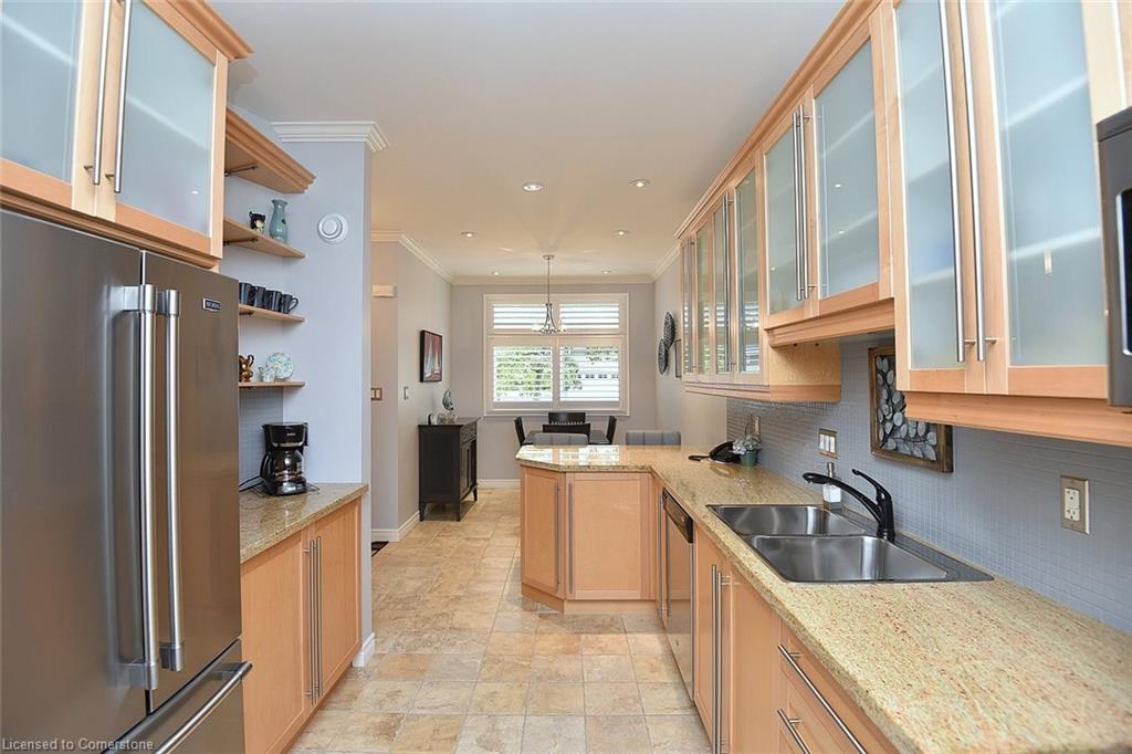 8 Carmichael Trail Property Photo 16