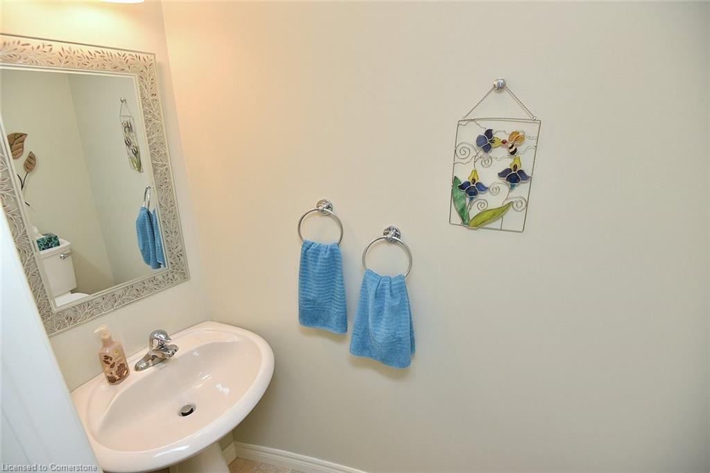 8 Carmichael Trail Property Photo 20
