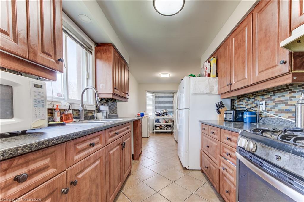 27 Tassie Lane Property Photo 10