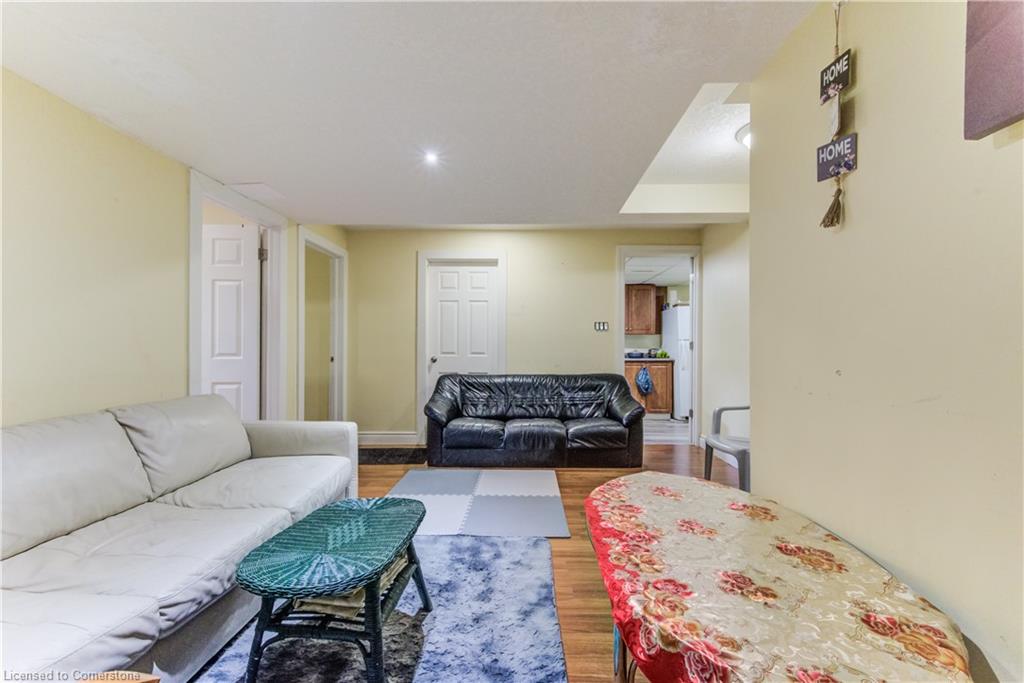 27 Tassie Lane Property Photo 16