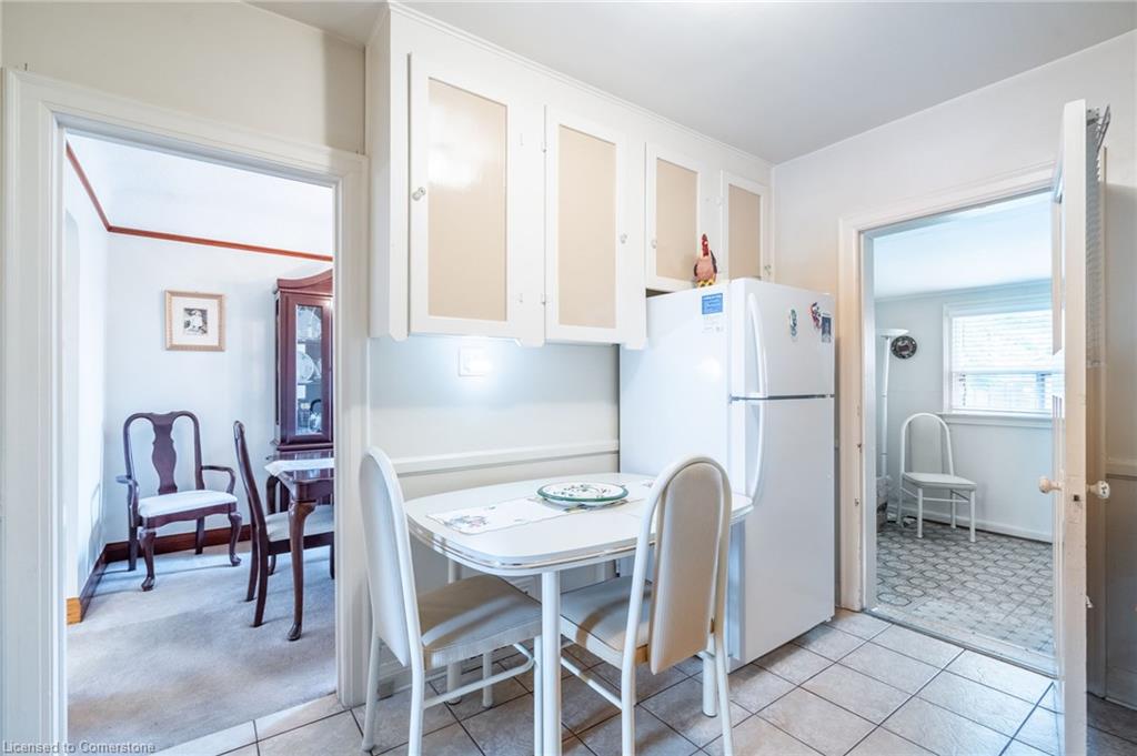 204 Emerald Street N Property Photo 20