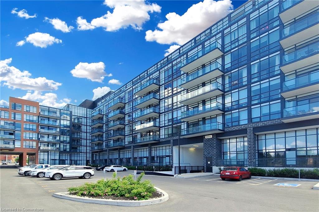 108-681 Yonge Street Property Photo 3