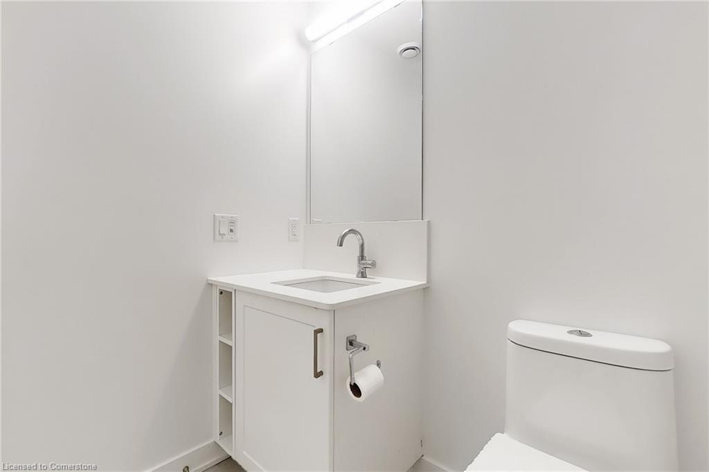 108-681 Yonge Street Property Photo 25
