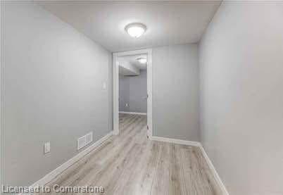 99 Broken Oak Crescent Property Photo 15