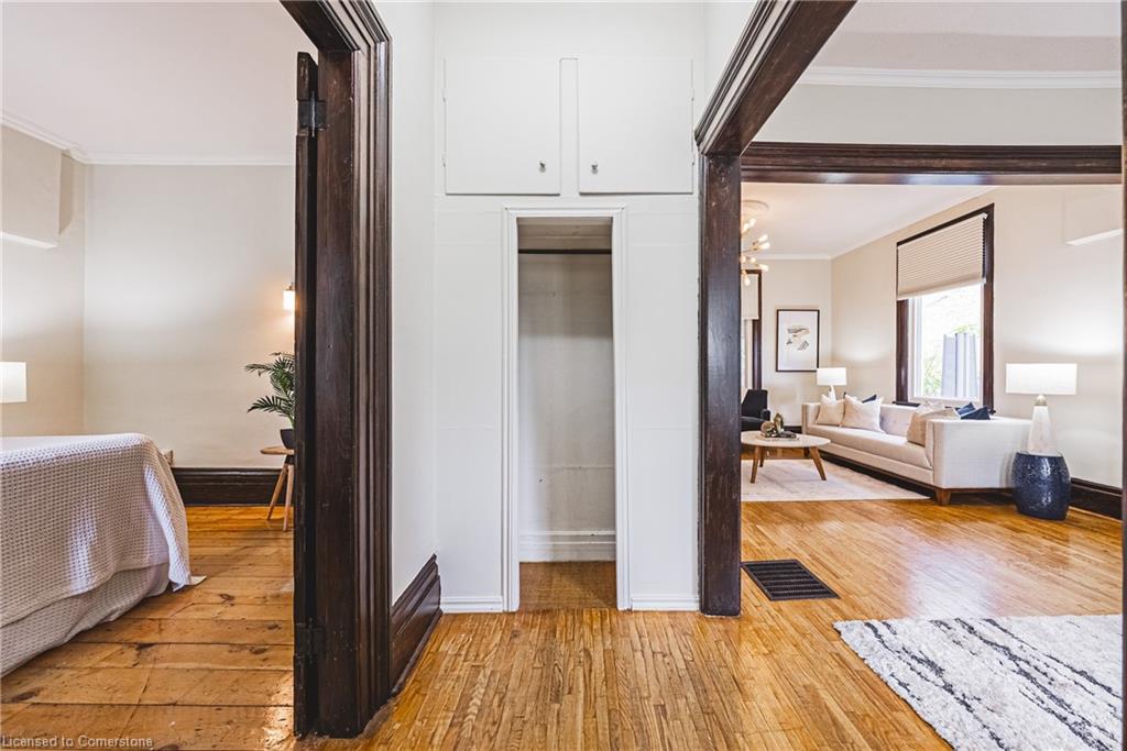 18 Duke Street Property Photo 3