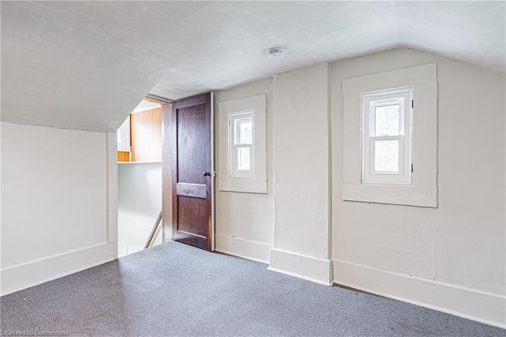 18 Duke Street Property Photo 23