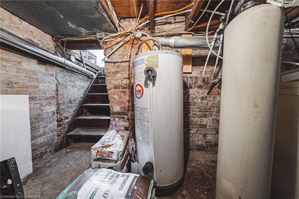 18 Duke Street Property Photo 25