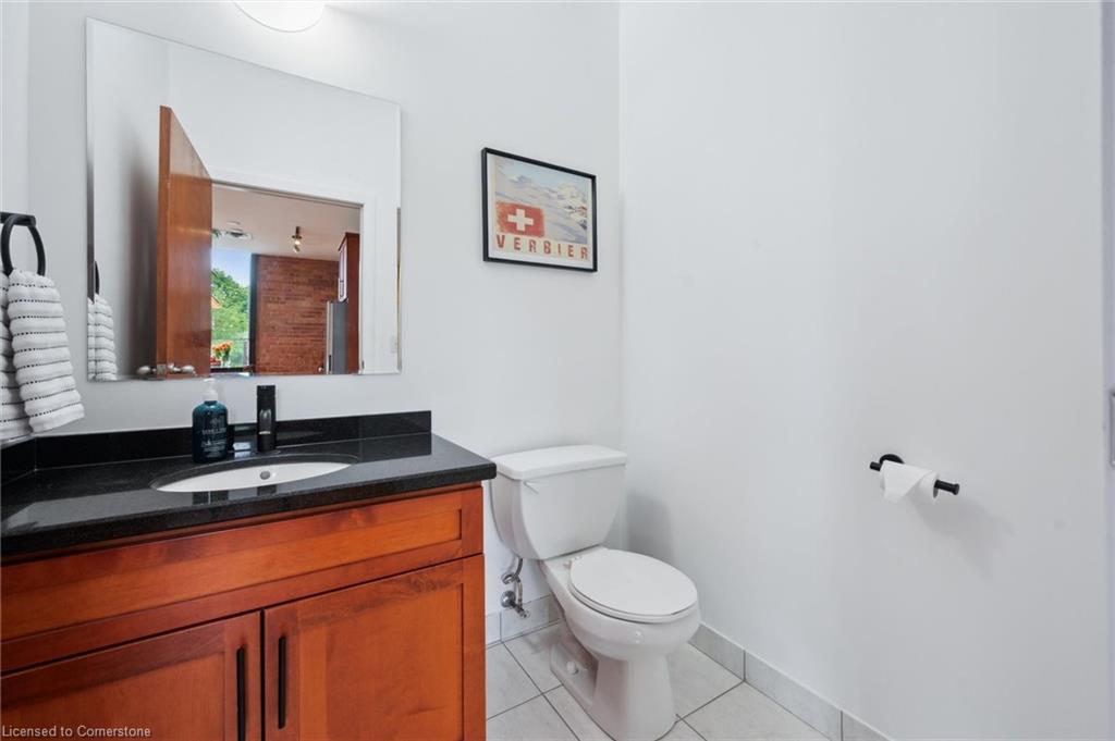 326-26 Ontario Street Property Photo 23