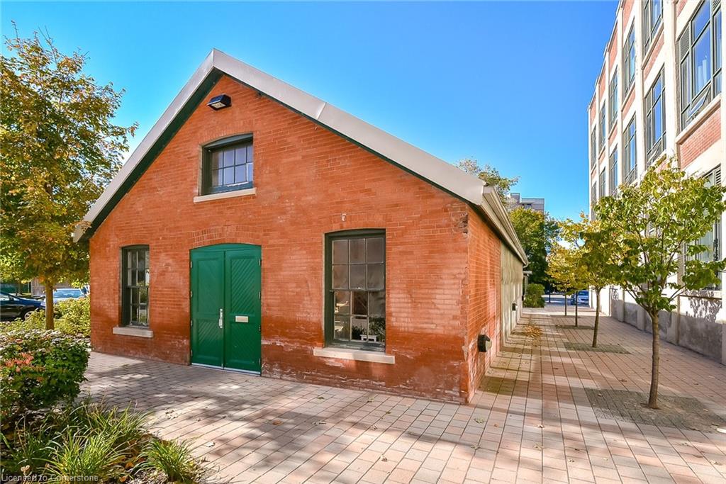 326-26 Ontario Street Property Photo 35