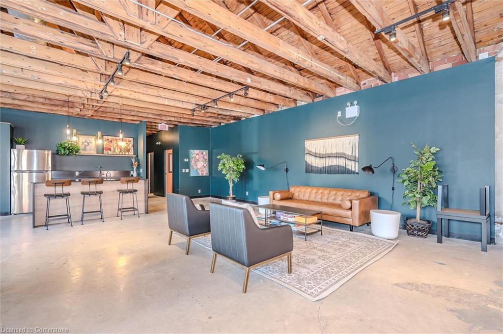326-26 Ontario Street Property Photo 45
