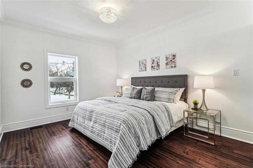 290 Bathurst Street Property Photo 20
