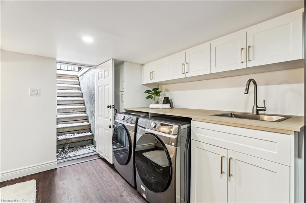 290 Bathurst Street Property Photo 30