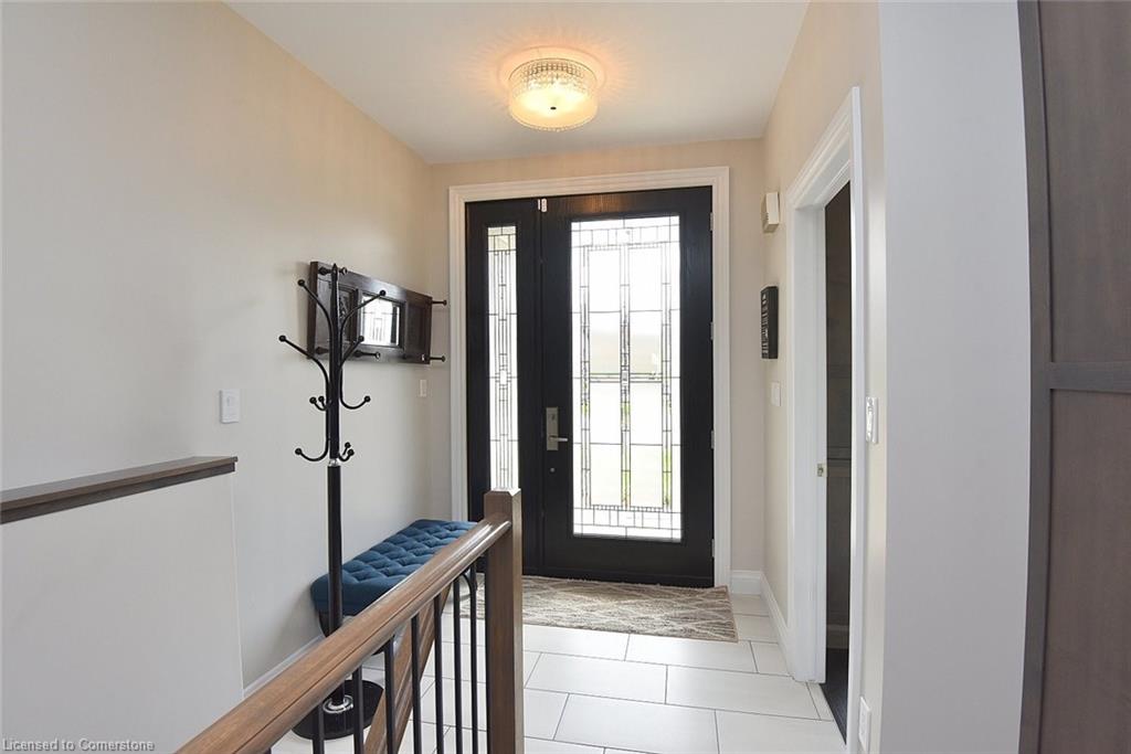 19 Dyment Court Property Photo 3