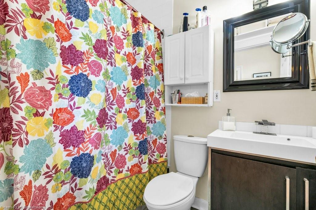31 Bruce Street Property Photo 13