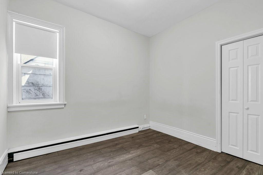 31 Bruce Street Property Photo 22
