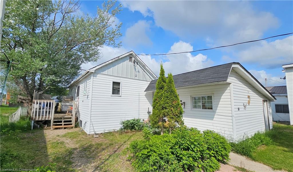 55 Poupore Street Property Photo 2