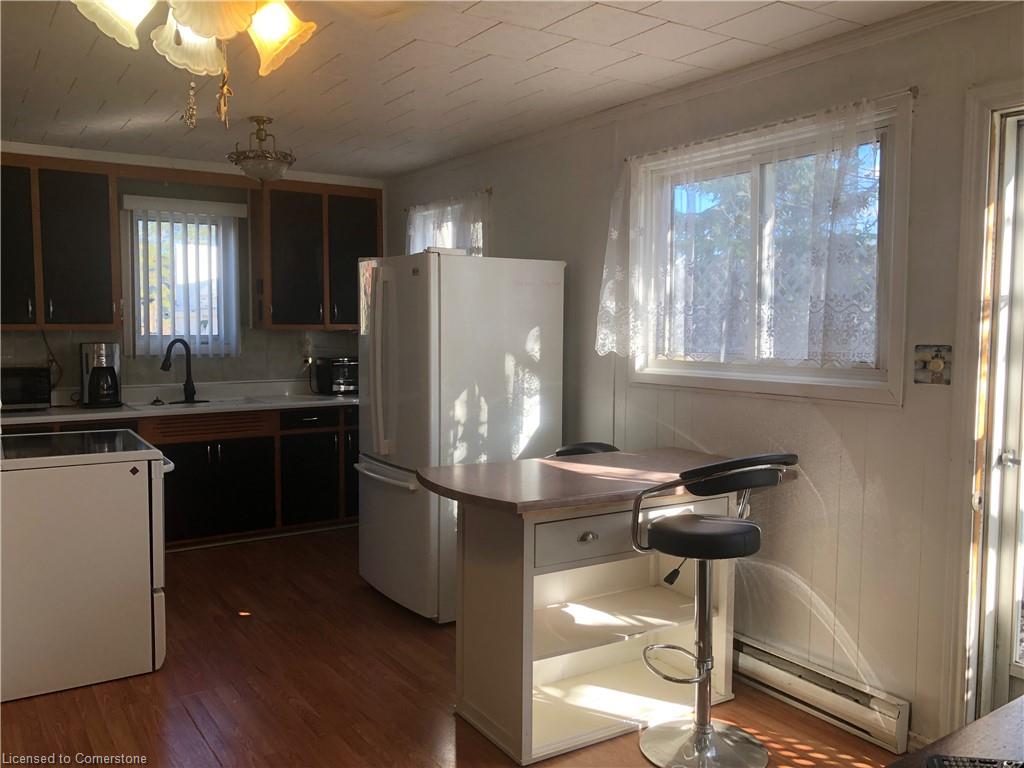 55 Poupore Street Property Photo 5