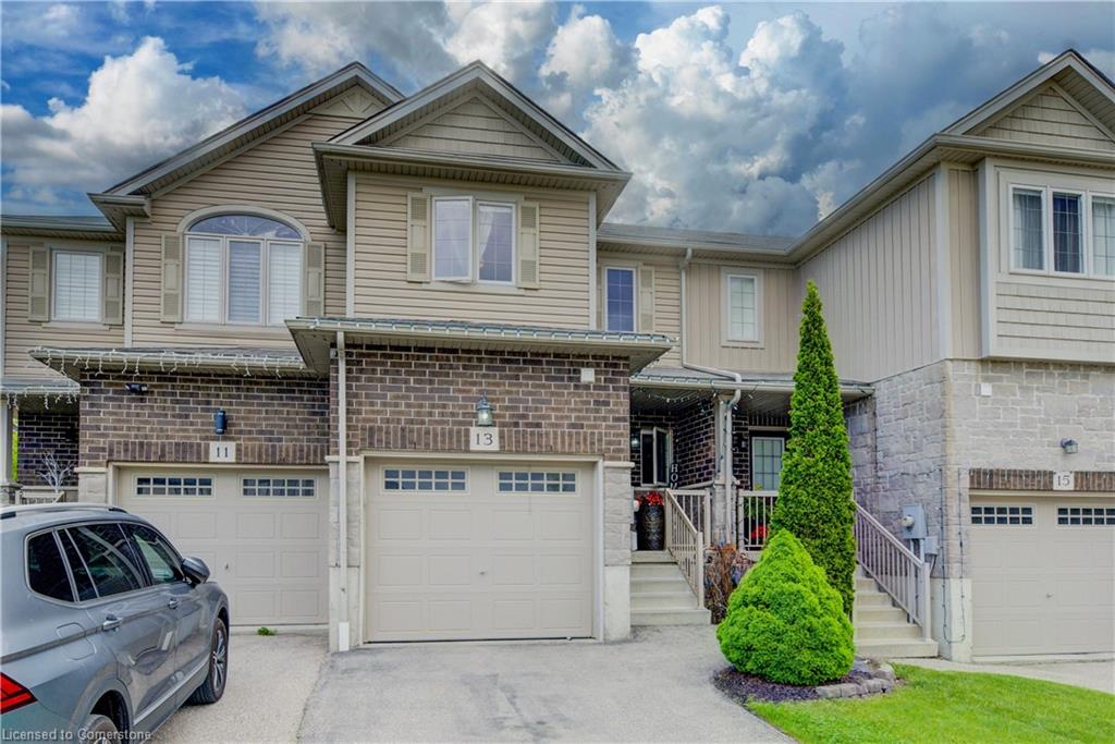 13 Machado Street Property Photo 1