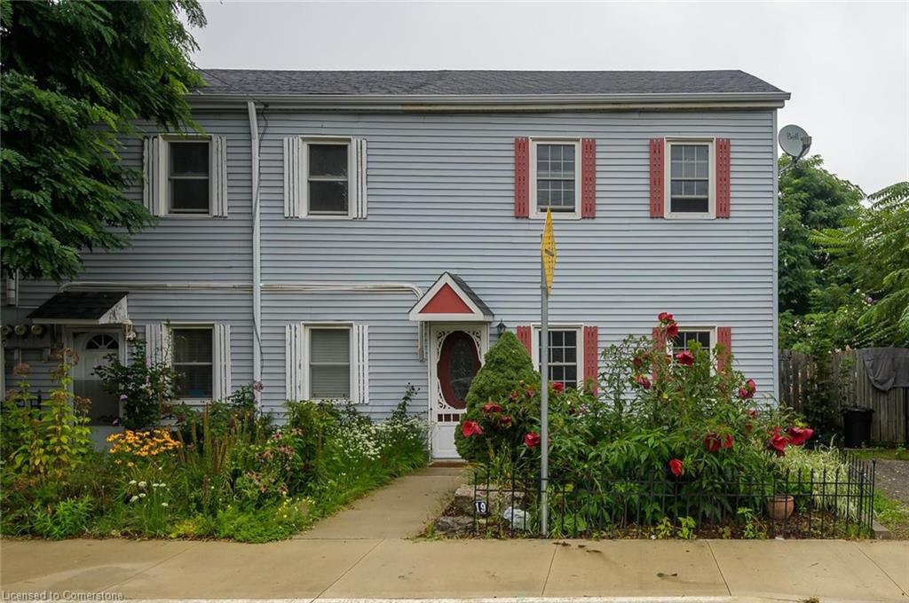 19 Strachan Street E Property Photo 1