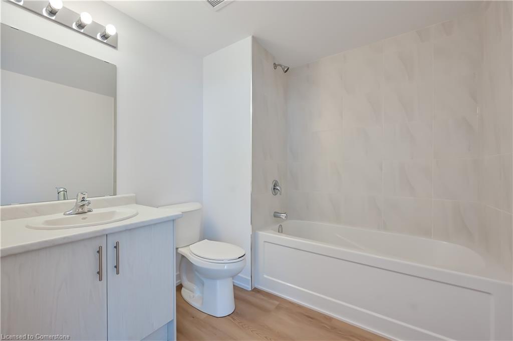 611-470 Dundas Street E Property Photo 16