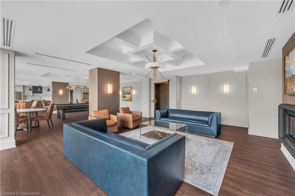 611-470 Dundas Street E Property Photo 27