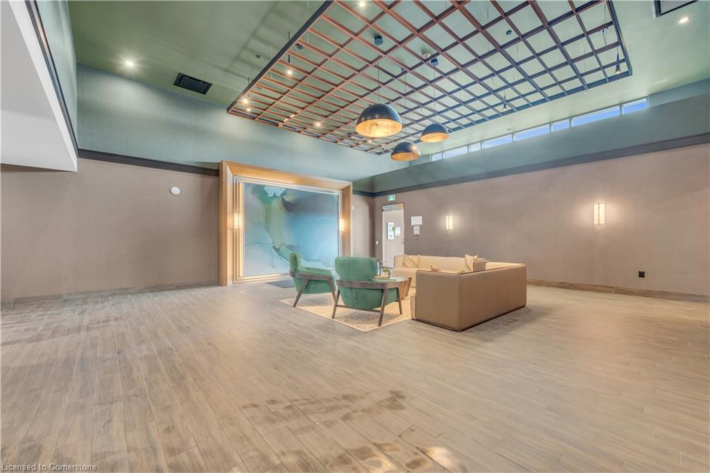 611-470 Dundas Street E Property Photo 35