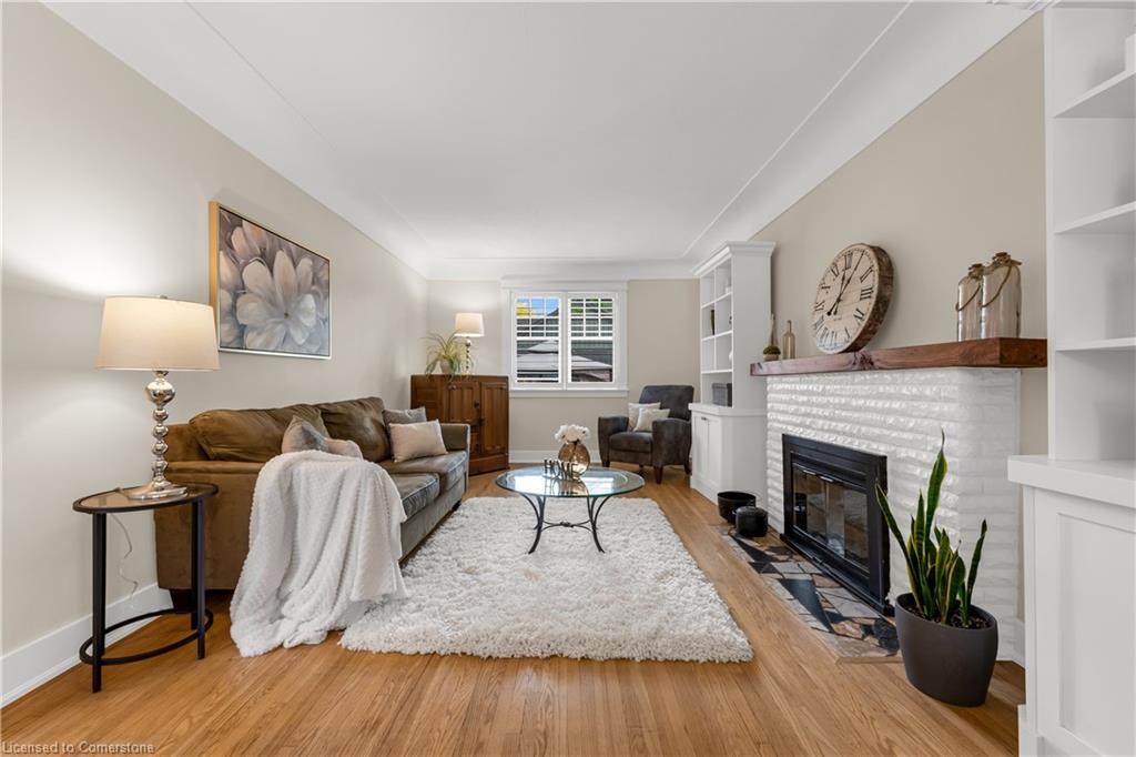 605 Emerald Street Property Photo 6