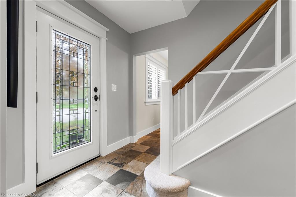 605 Emerald Street Property Photo 14