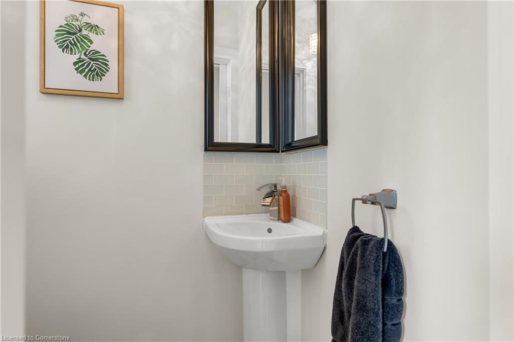 605 Emerald Street Property Photo 15