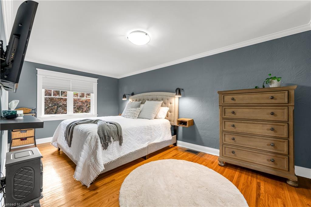 605 Emerald Street Property Photo 16