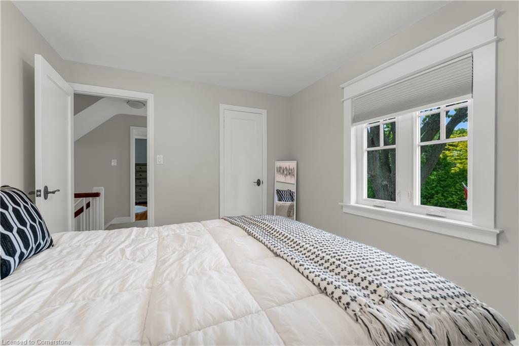 605 Emerald Street Property Photo 22