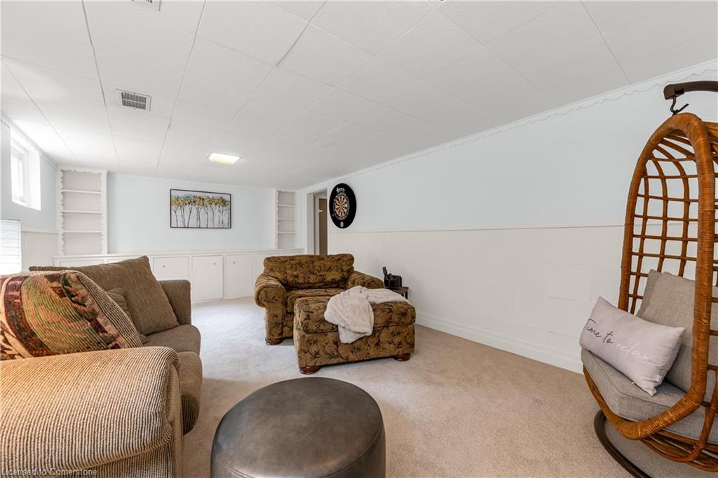 605 Emerald Street Property Photo 25