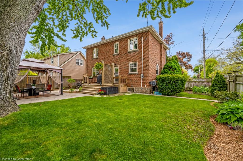 605 Emerald Street Property Photo 29