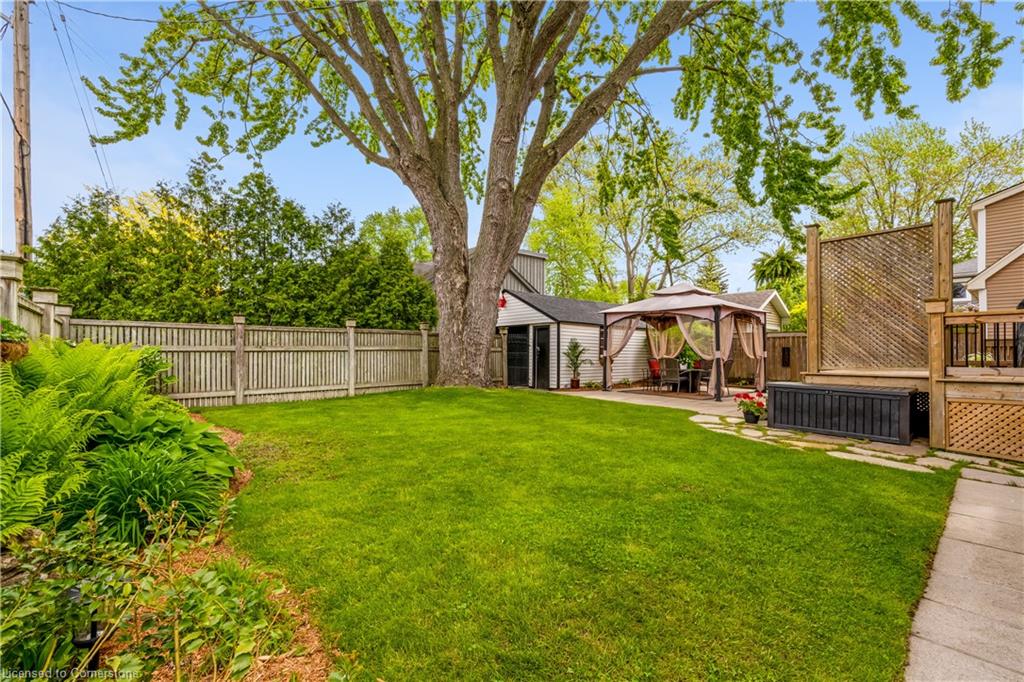605 Emerald Street Property Photo 32
