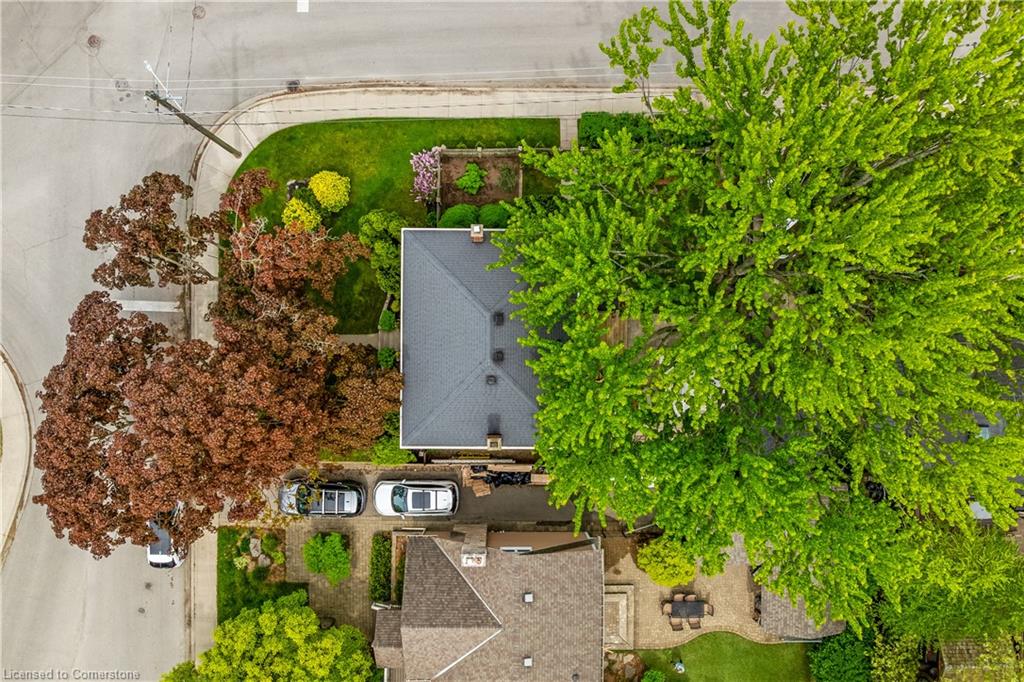 605 Emerald Street Property Photo 45