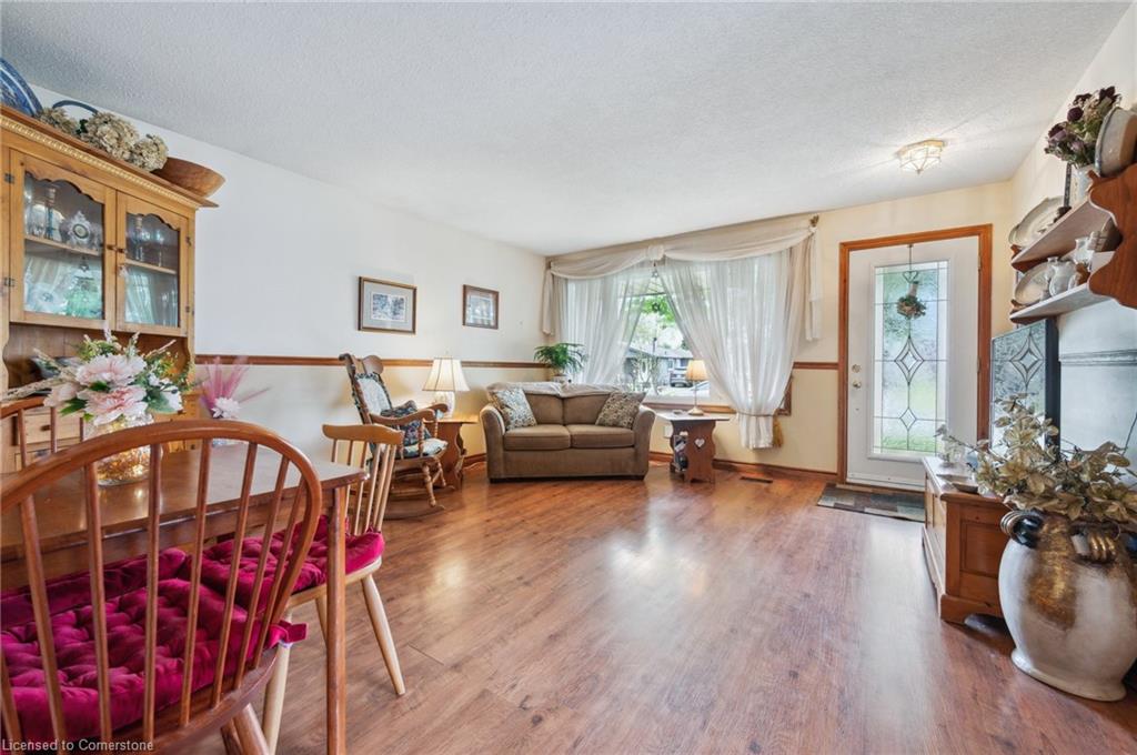 56 Blackhorne Crescent Property Photo 4