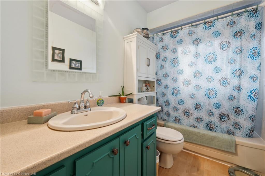 56 Blackhorne Crescent Property Photo 13