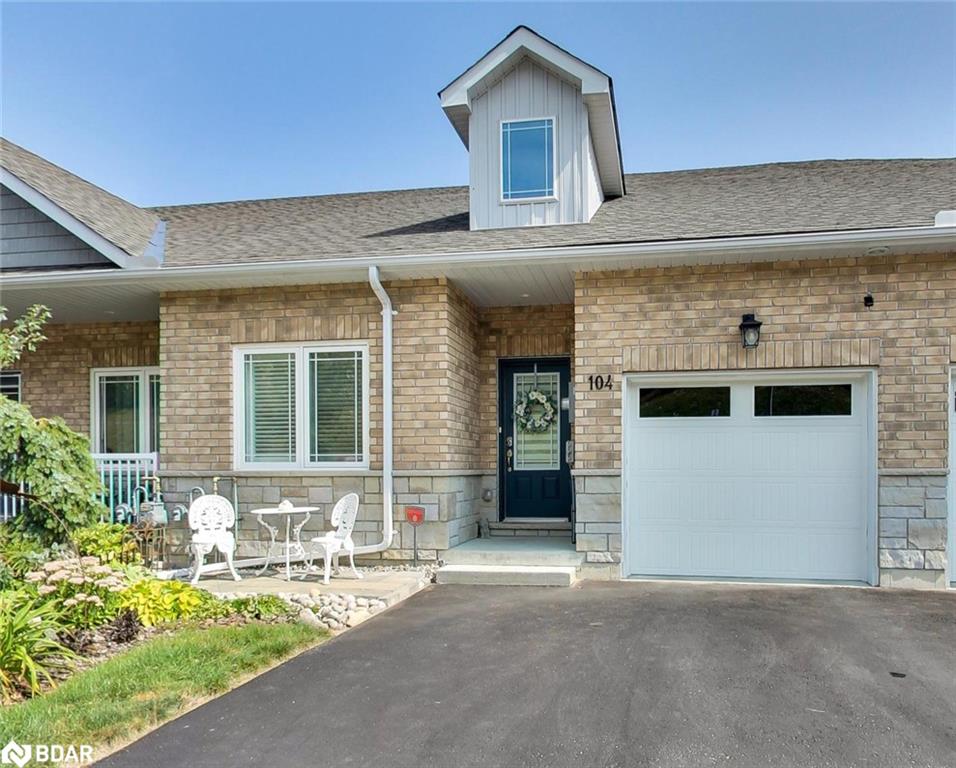 104 Lily Drive Property Photo 1