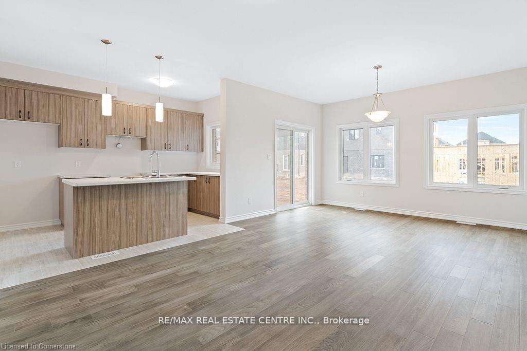 103 Mclaughlin Street Property Photo 5