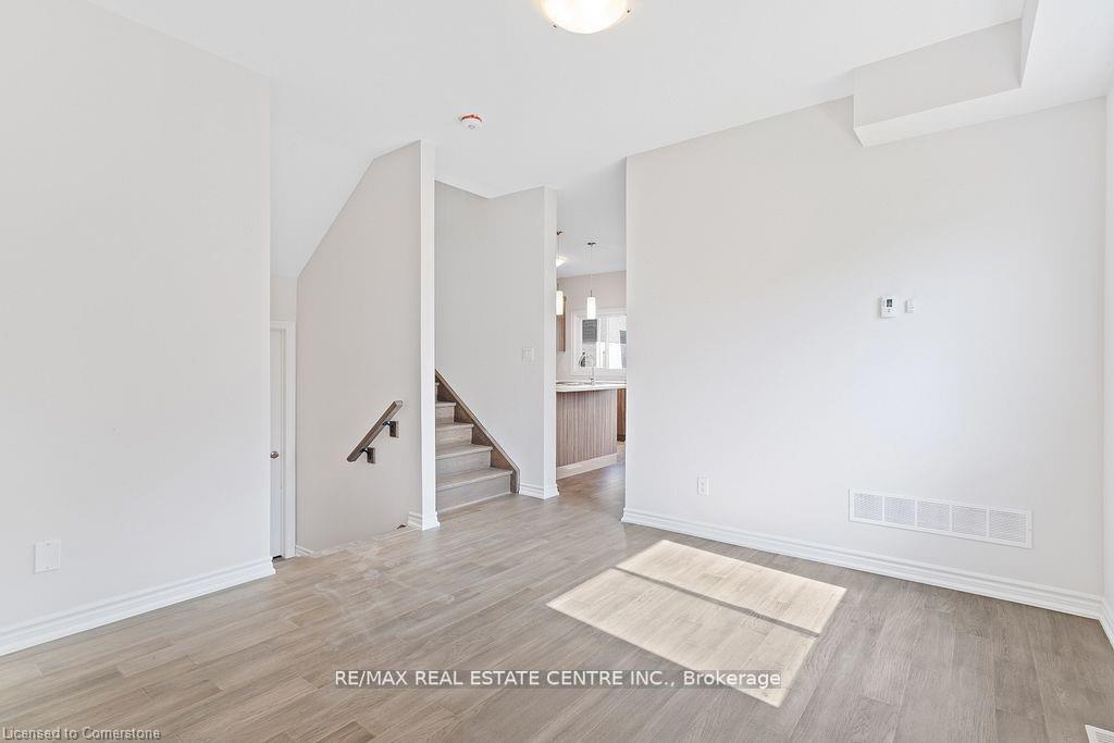 103 Mclaughlin Street Property Photo 11