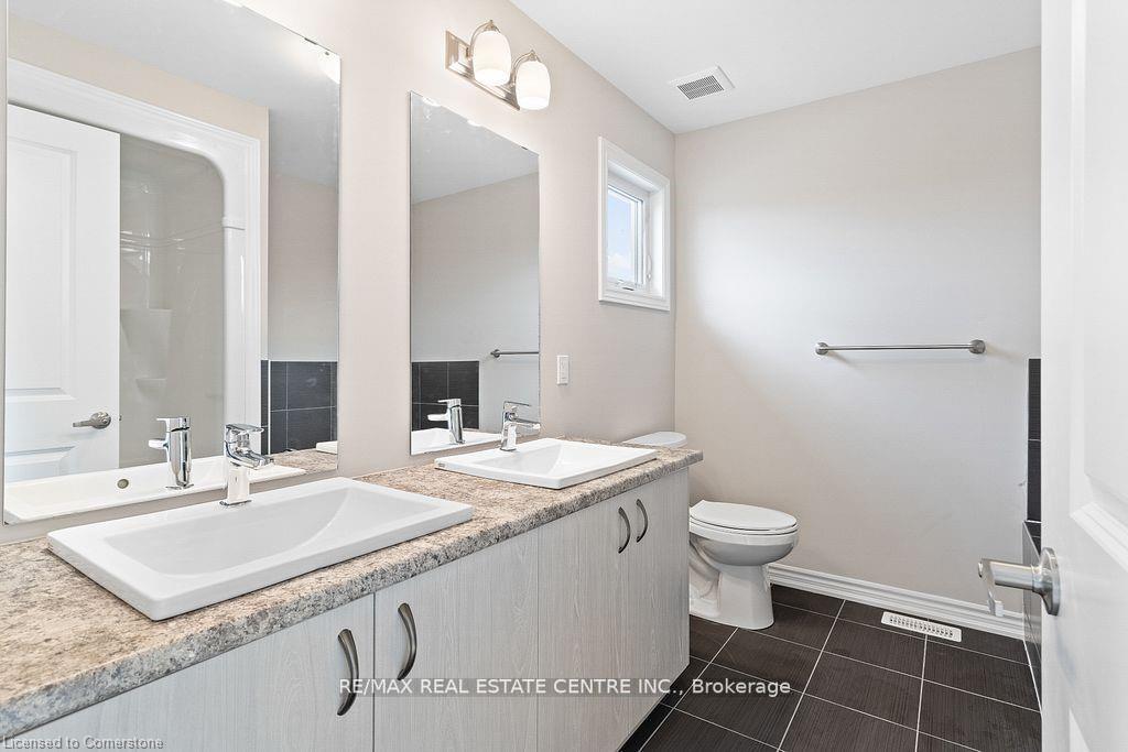 103 Mclaughlin Street Property Photo 13