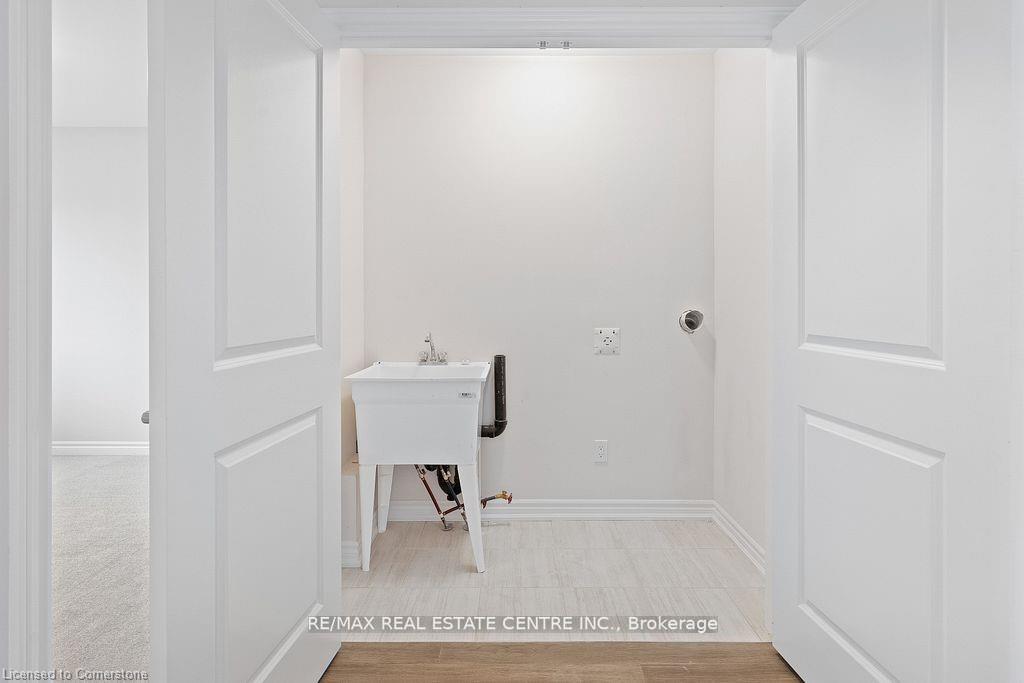 103 Mclaughlin Street Property Photo 21