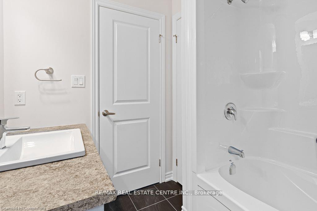 103 Mclaughlin Street Property Photo 25