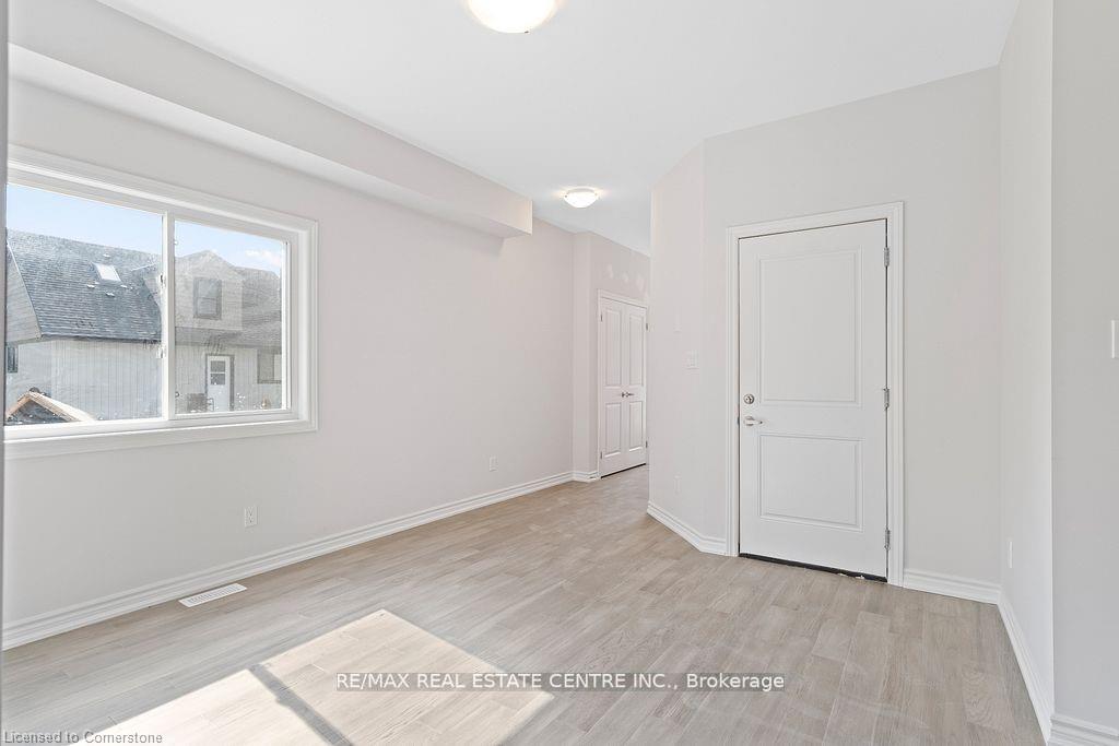 103 Mclaughlin Street Property Photo 32