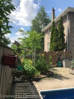180 Union Street W Property Photo 50