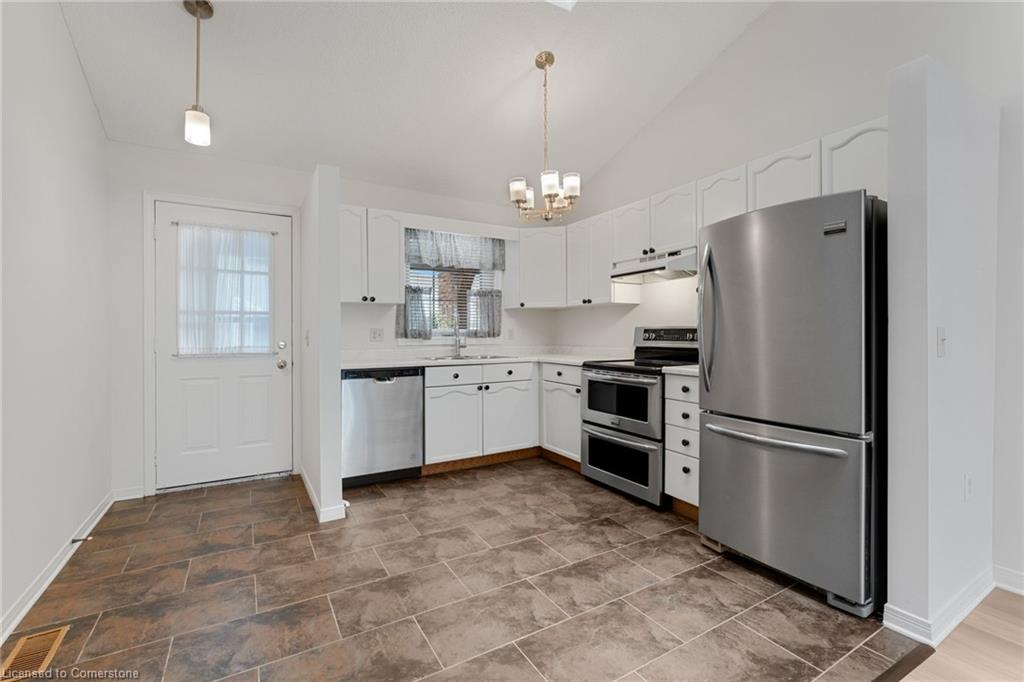 4107 Cherry Blossom Lane Property Photo 4